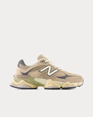9060 Driftwood / Mindful Grey / Castlerock Low Top Sneakers