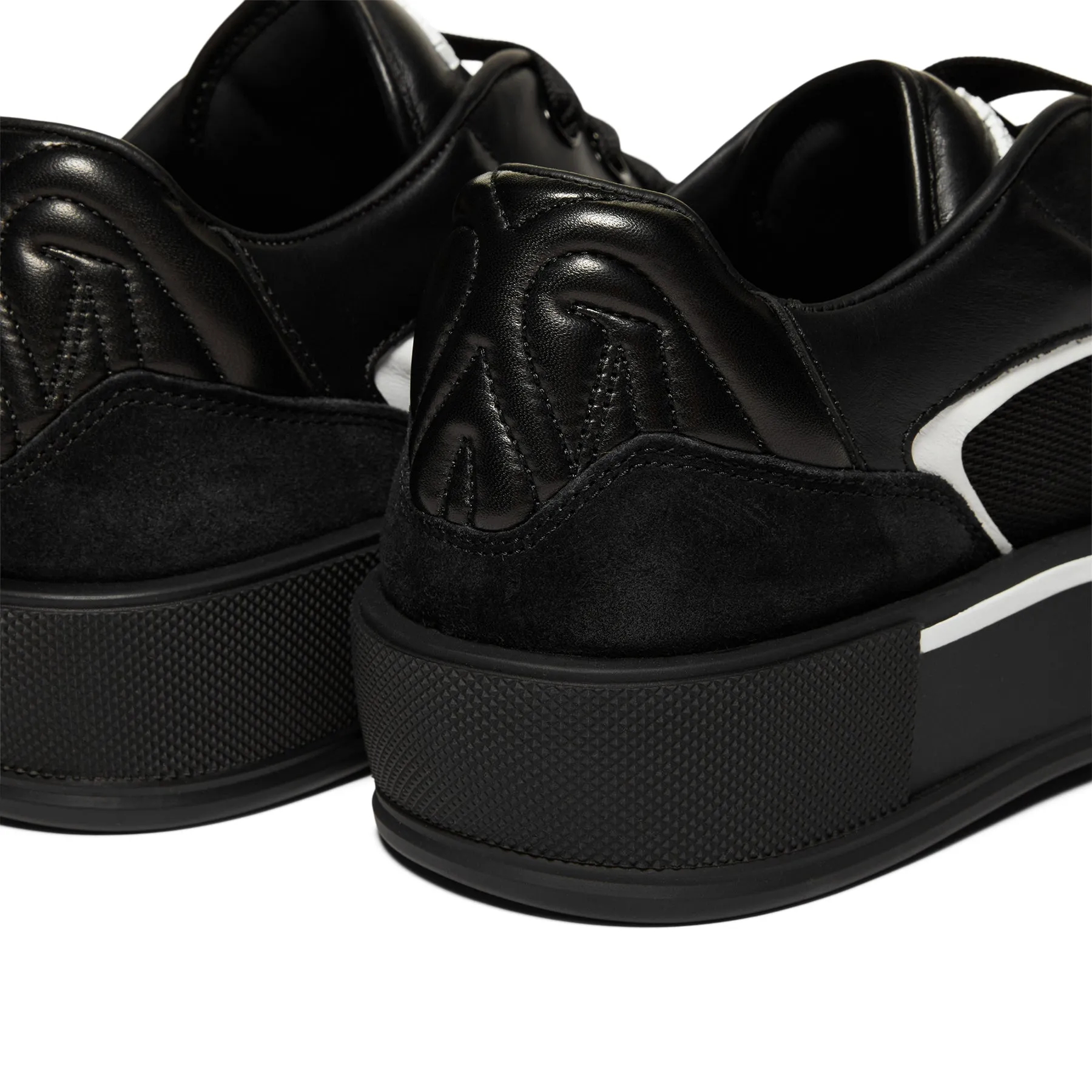 Alexander McQueen Skate Deck Sneaker (Black/White)