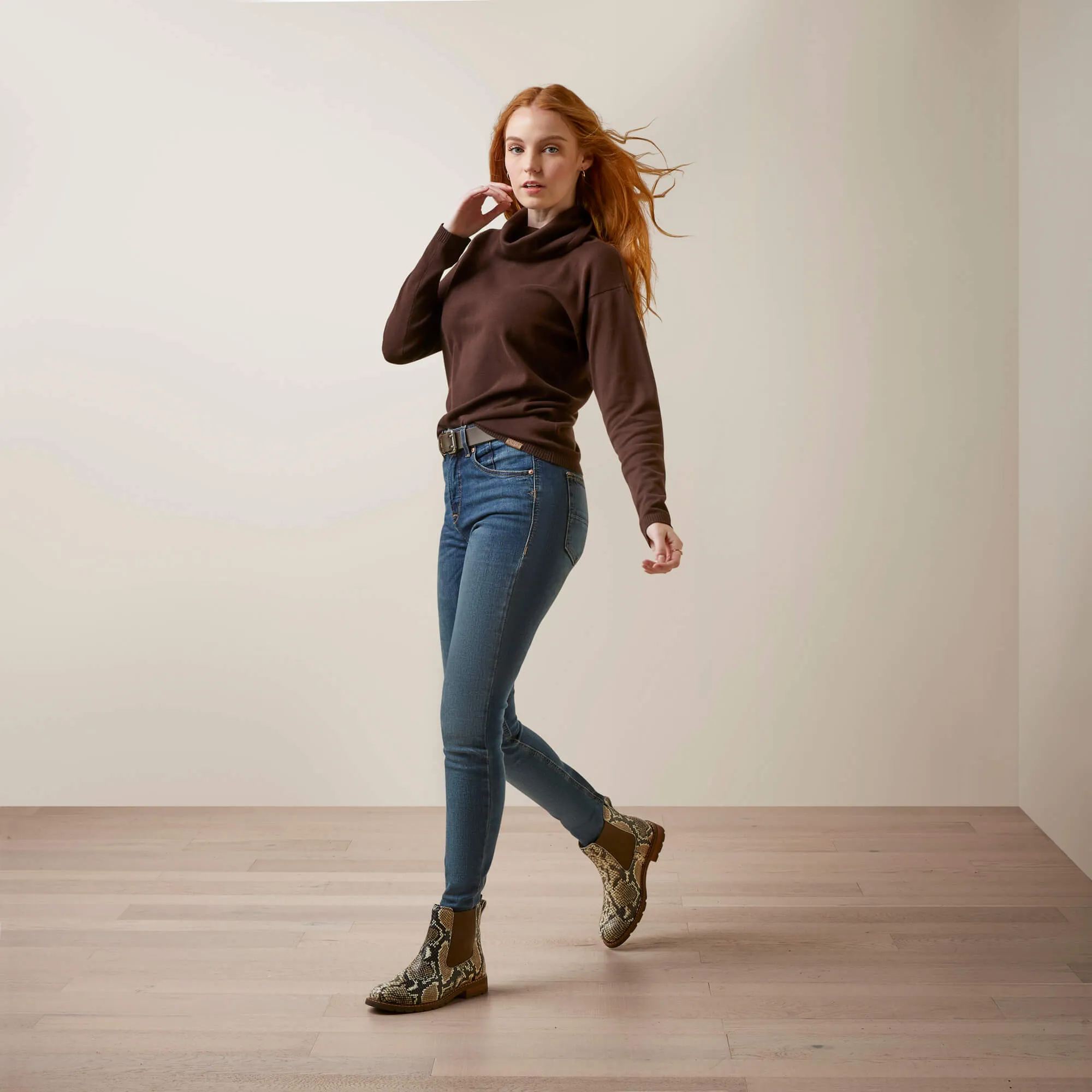 Ariat Women's Lexi Sweater Dark Brown