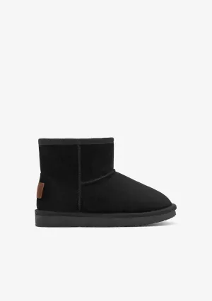 Black Low Australian Boots