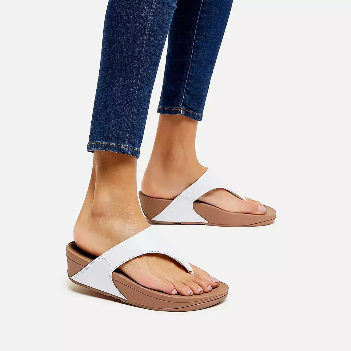 FITFLOP LULU SANDAL IN WHITE