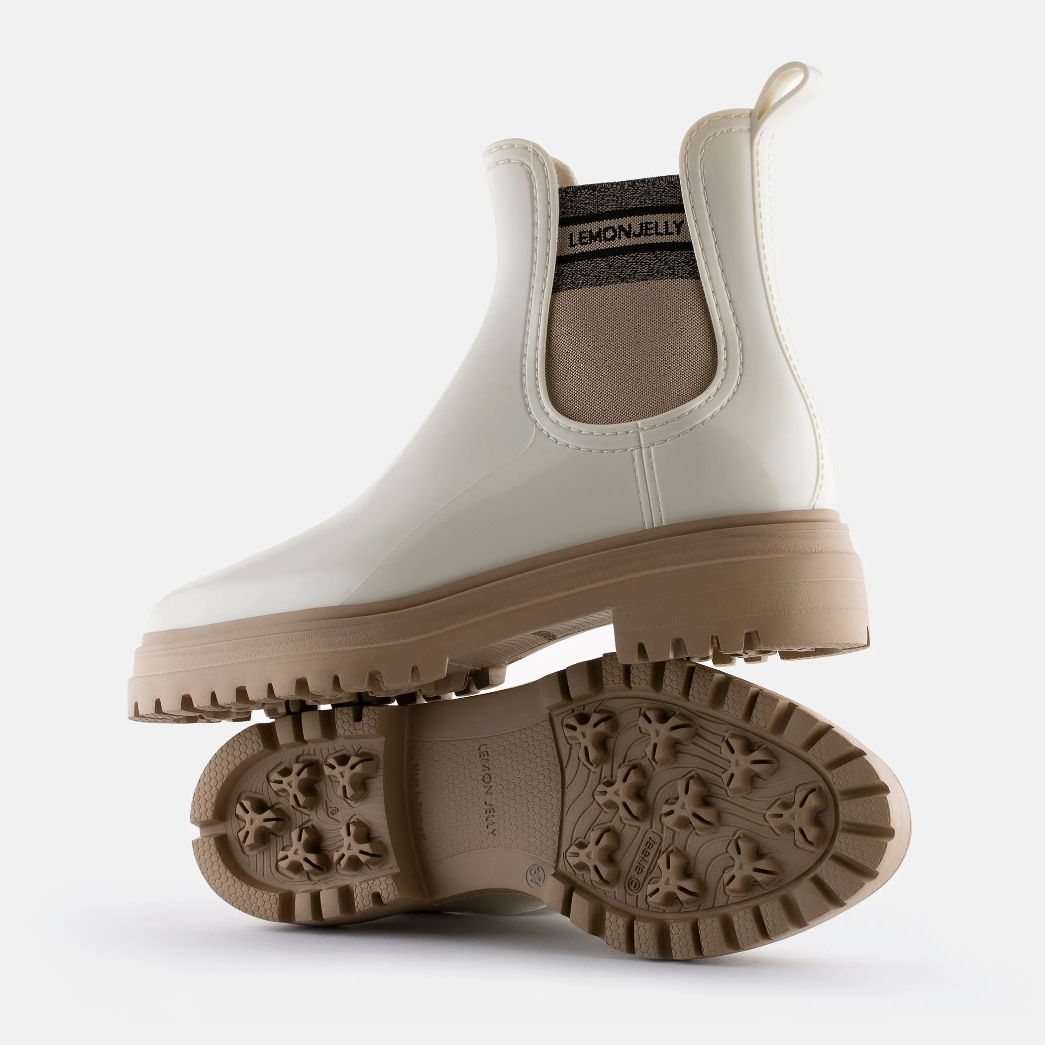 Flow Vegan White Boots Low