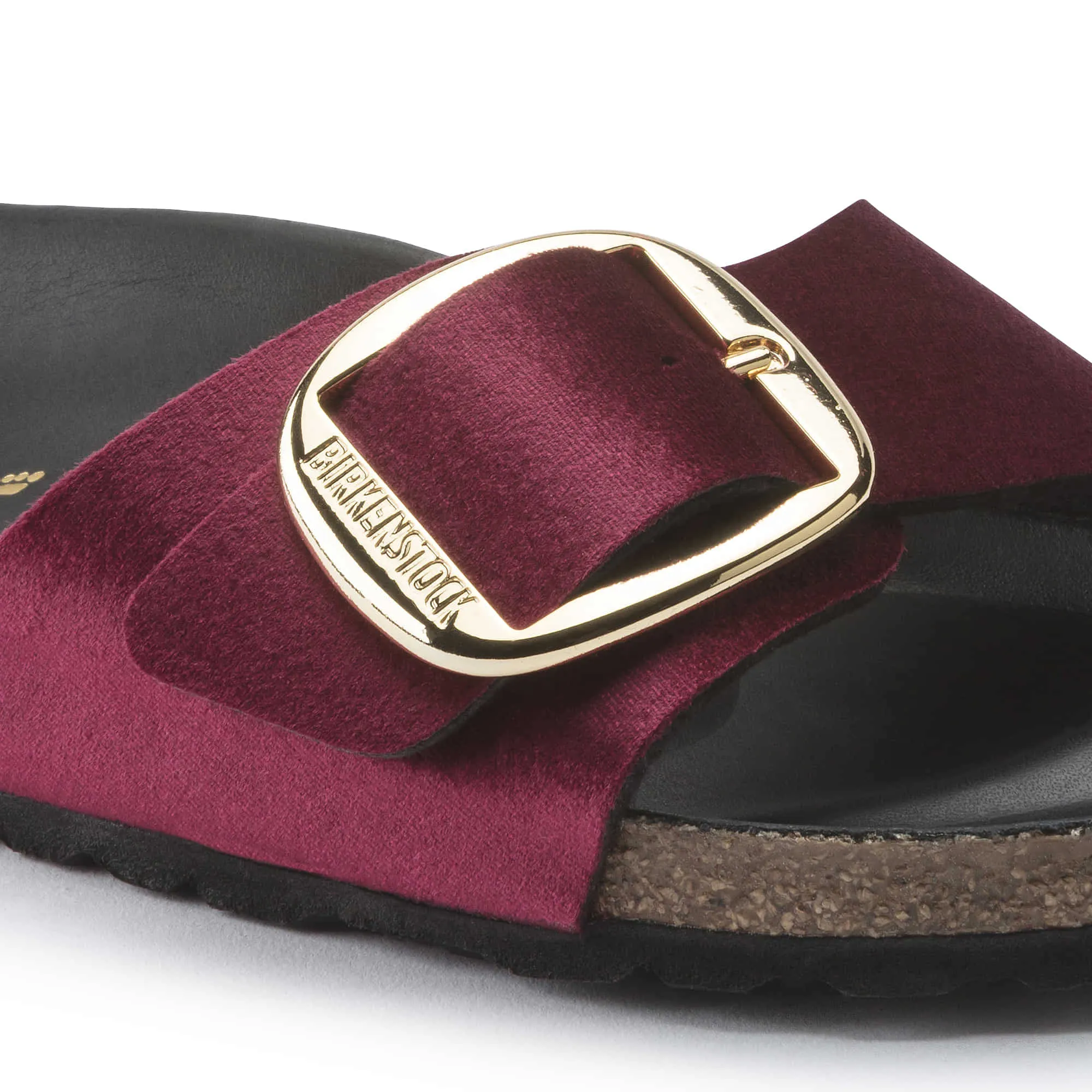 Madrid Big Buckle Rivet Logo Velvet