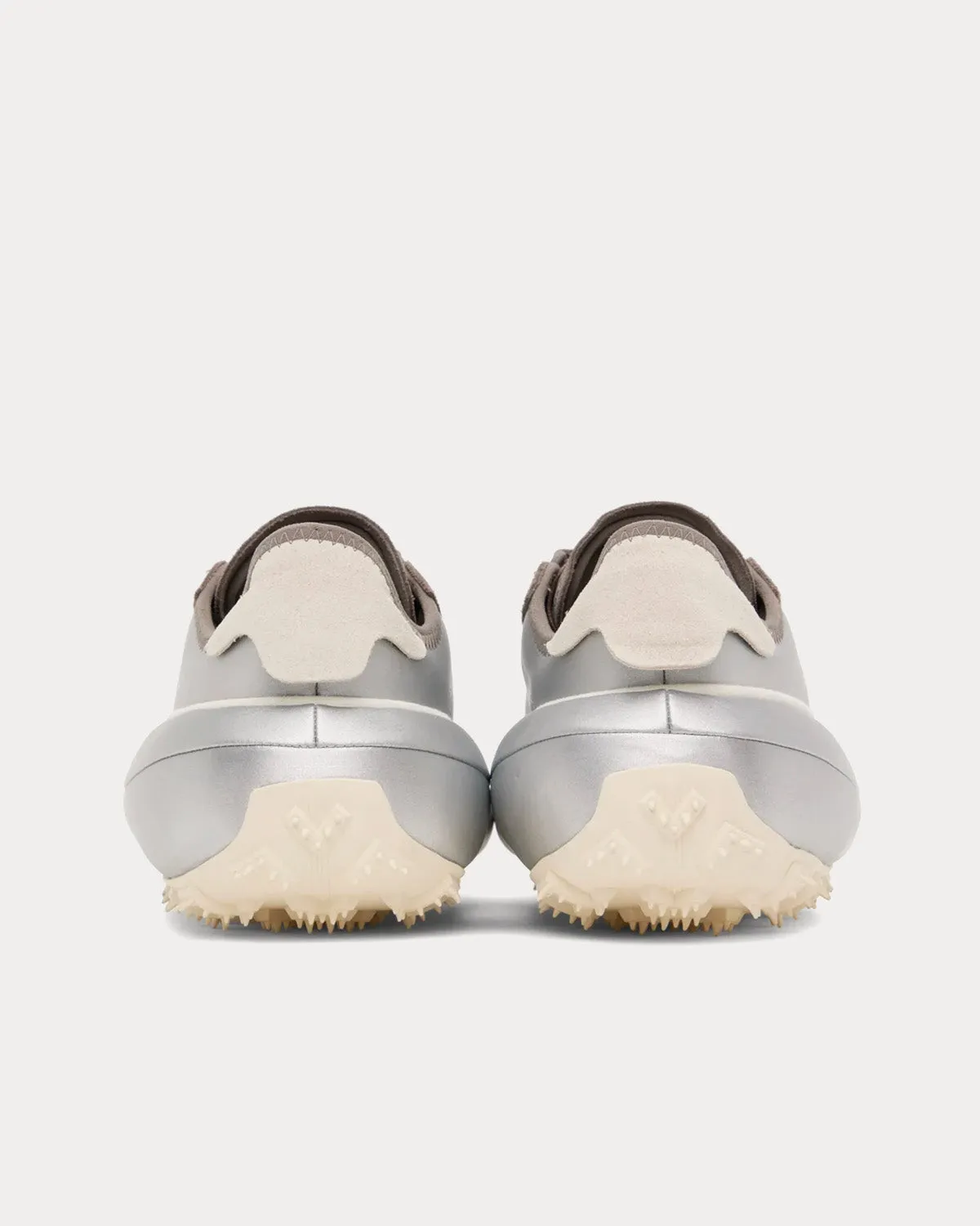 Makura Silver Metallic / Cream White / Core White Low Top Sneakers