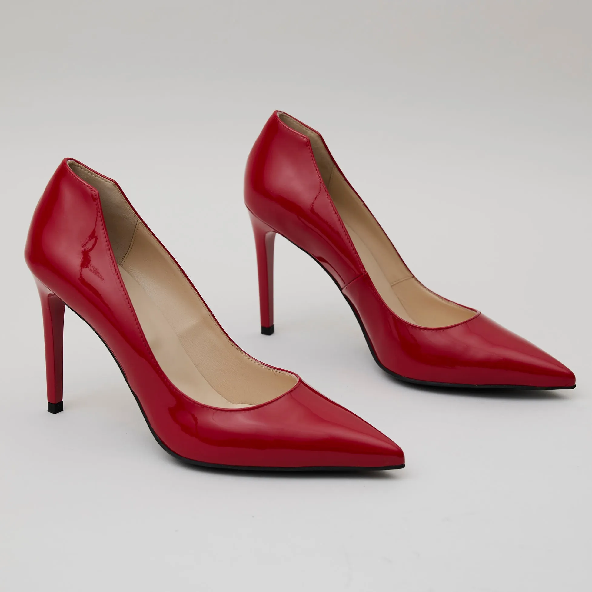 NeroGiardini Red Patent Leather Court Shoes