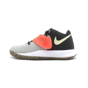 NIKE KYRIE FLYTRAP 3