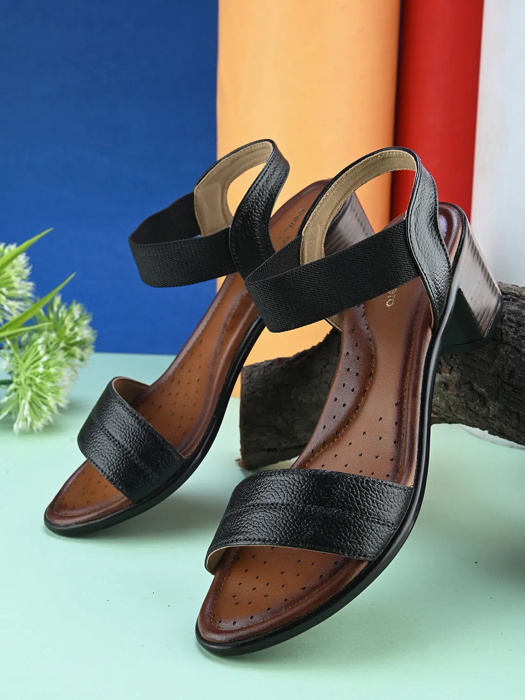 Pelle Albero Women's Black Leather Slip-On Block Heel Sandals