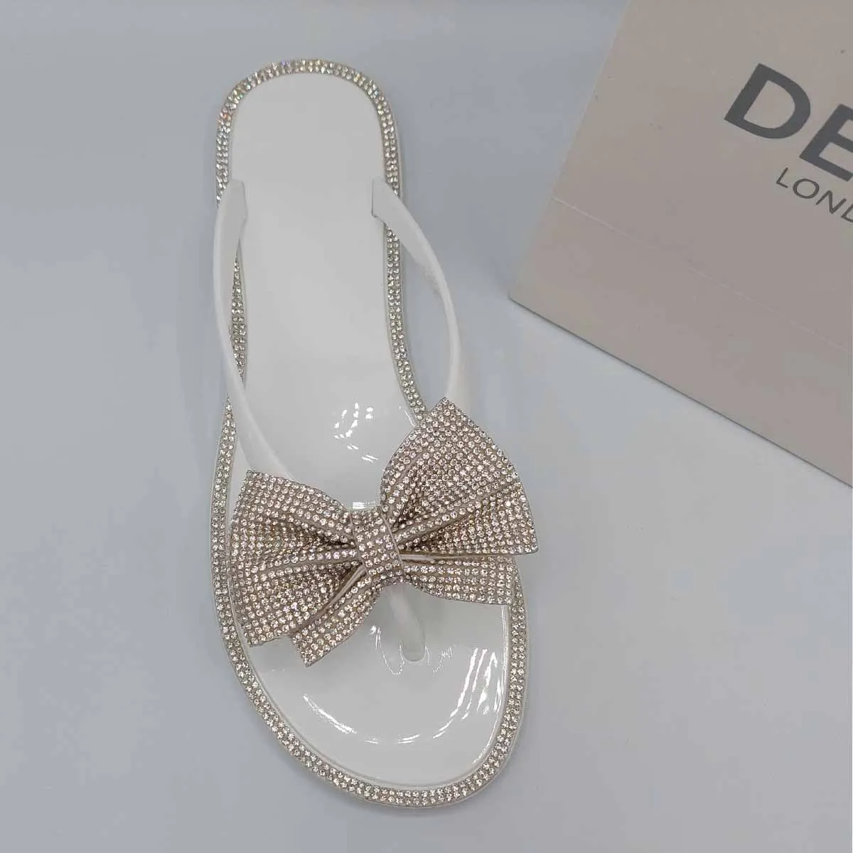 TARA FLAT JELLY DIAMANTE BOW FLIPFLOP SANDALS