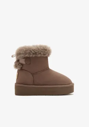 Taupe Fur Australian Boots Water Repellent B&W