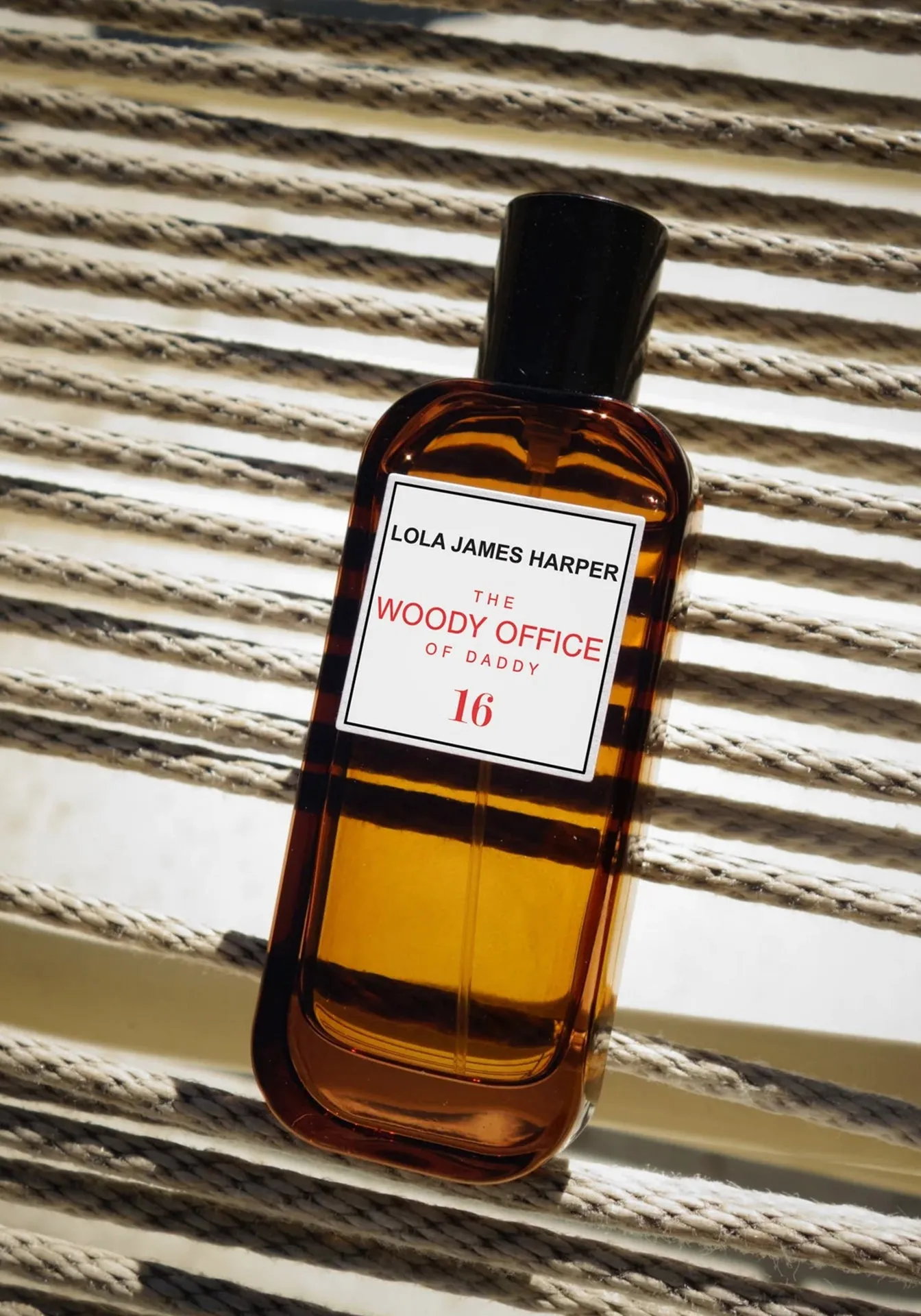 The Woody Office of Daddy Home Fragrance