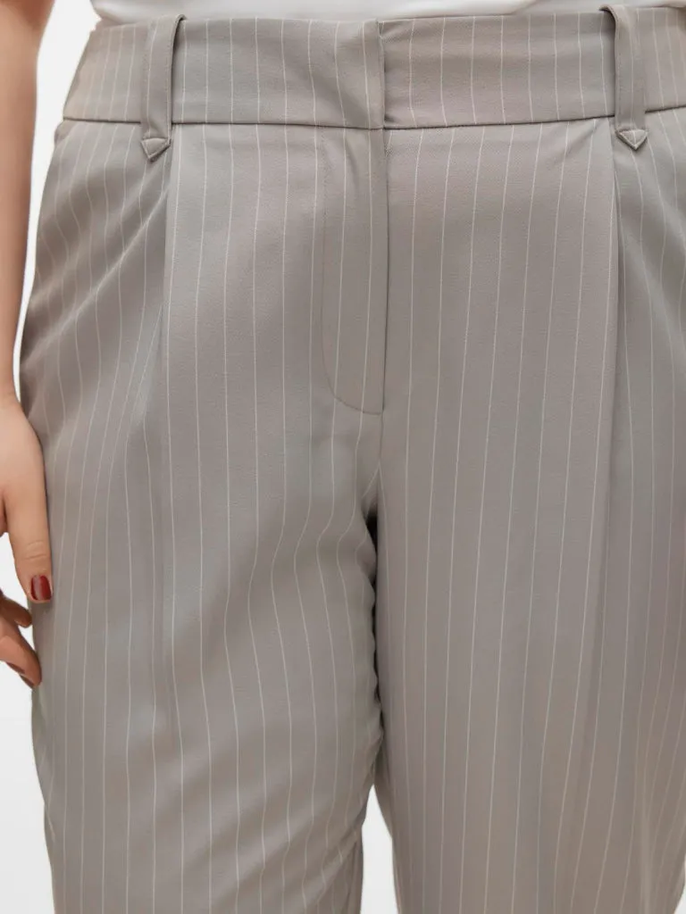 VMCWENDY HR TAPERED PANT BOO CUR