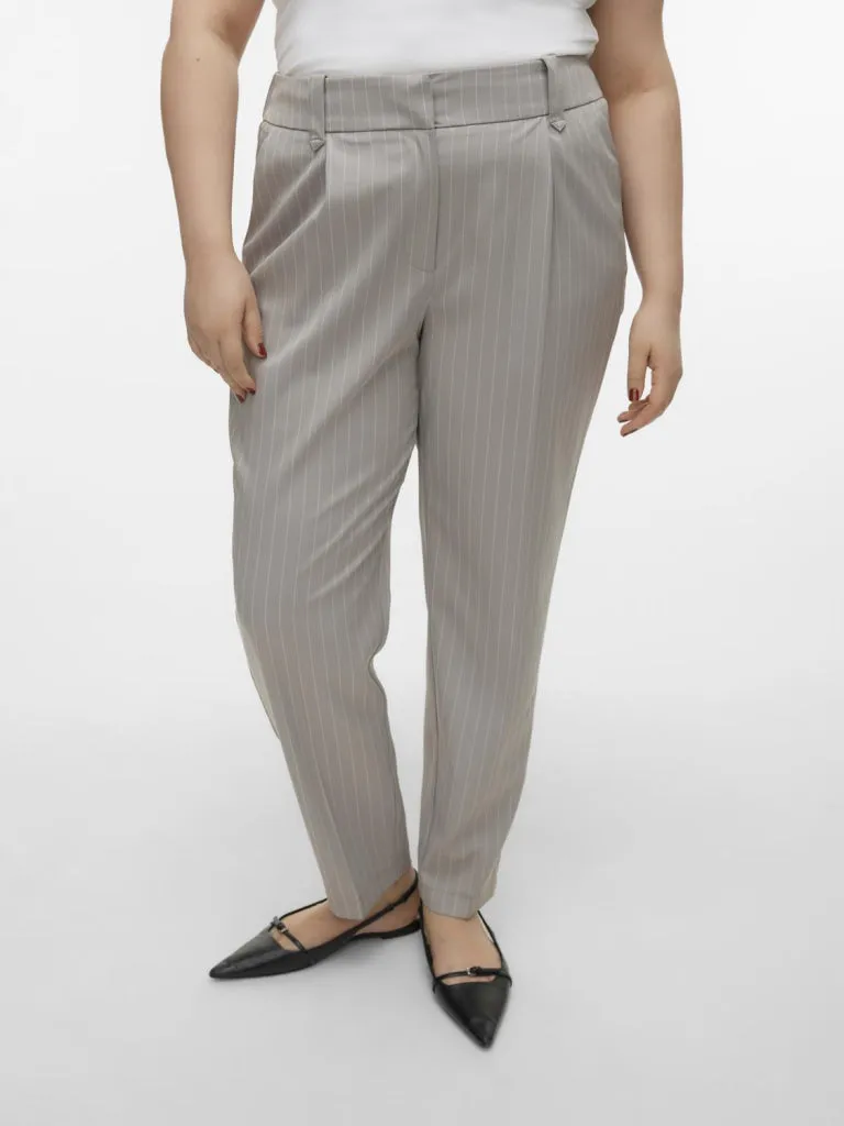 VMCWENDY HR TAPERED PANT BOO CUR