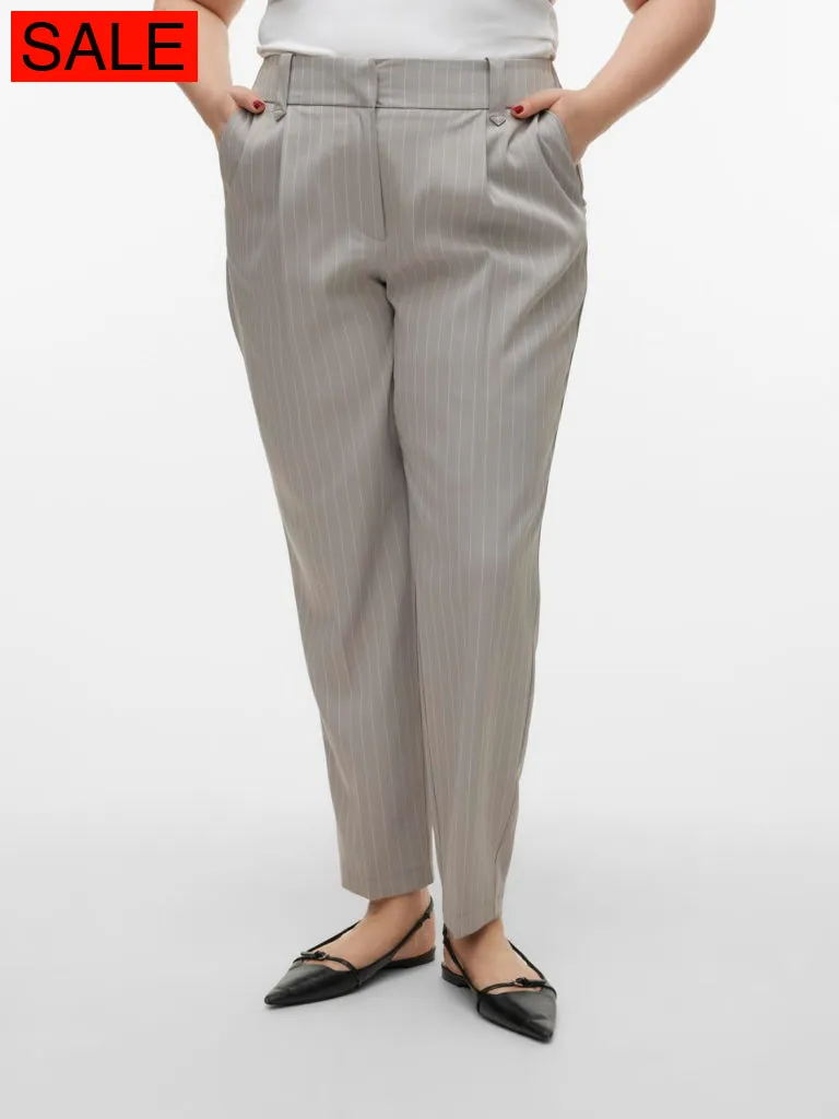 VMCWENDY HR TAPERED PANT BOO CUR